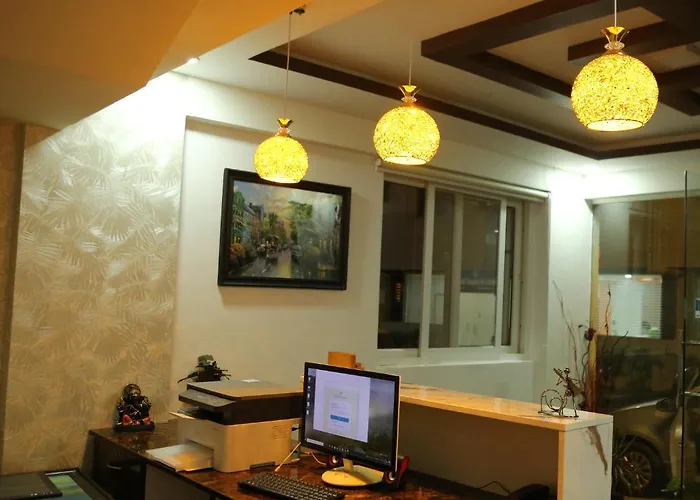 Hotel Bangalore Airport Inn, Near Kempegowda Airport, Airport Pickup & Drop Available 24X7